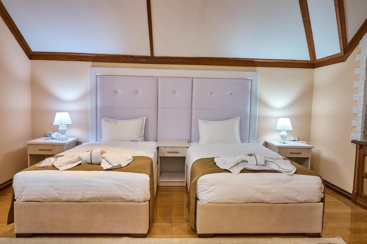 Twin Room with Balcony